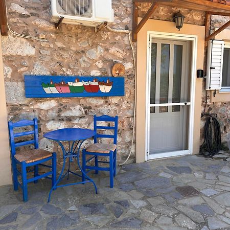 Studio Lakis Barbajonn'S Stone House Foutia Buitenkant foto